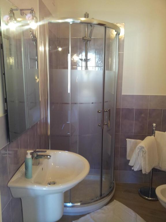 B&B Colti Di Rosa Castelsardo Rom bilde